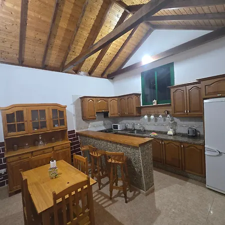 Alojamento de Turismo Selvagem Rustic House Seavienws & Minibar Vallehermoso